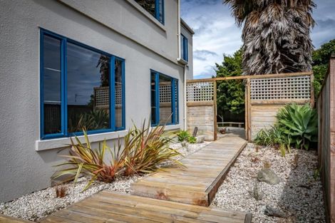 Photo of property in 8 Middleton Road, Paraparaumu Beach, Paraparaumu, 5032