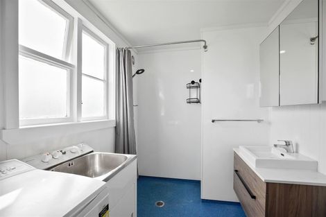 Photo of property in 903 Queen Sh25 Street, Thames, 3500