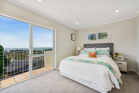 Photo of property in 3/433a East Coast Road, Mairangi Bay, Auckland, 0630