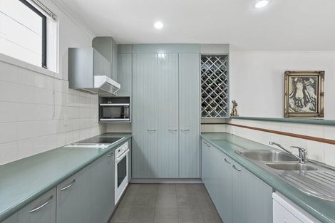 Photo of property in 64a Castor Road, Castor Bay, Auckland, 0620