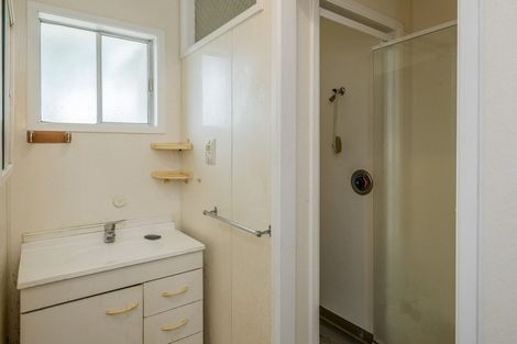 Photo of property in 3a Buckley Grove, Paraparaumu, 5032