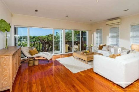 Photo of property in 308 Hurstmere Road, Takapuna, Auckland, 0622