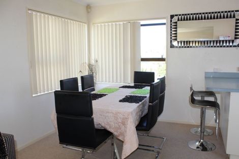 Photo of property in 2 Bluegum Place, Woodhill, Whangarei, 0110