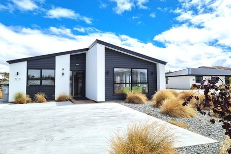 Photo of property in 16 Jimmys Lane, Lake Tekapo, 7999