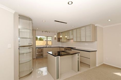 Photo of property in 24a Fulljames Avenue, Mount Roskill, Auckland, 1041