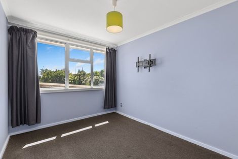 Photo of property in 9 Regent Place, Blagdon, New Plymouth, 4310