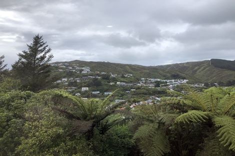 Photo of property in 81 Thurleigh Grove, Karori, Wellington, 6012