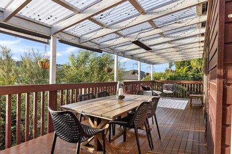 Photo of property in 22 Redfern Lane, Glenfield, Auckland, 0629