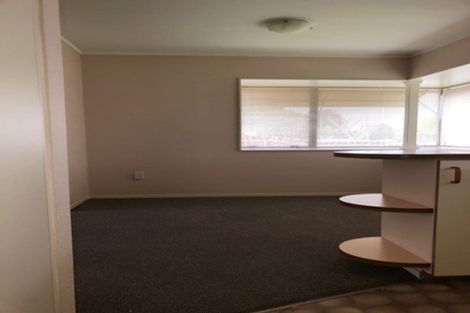 Photo of property in 2/413 Gloucester Street, Taradale, Napier, 4112