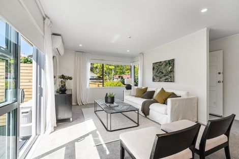 Photo of property in 23 Contessa Drive, Glenfield, Auckland, 0629