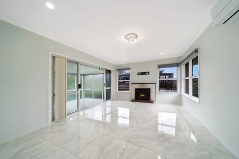 Photo of property in 41 Royal Road, Massey, Auckland, 0614