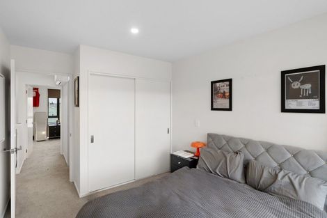 Photo of property in 2/24 Devonport Lane, St Albans, Christchurch, 8014