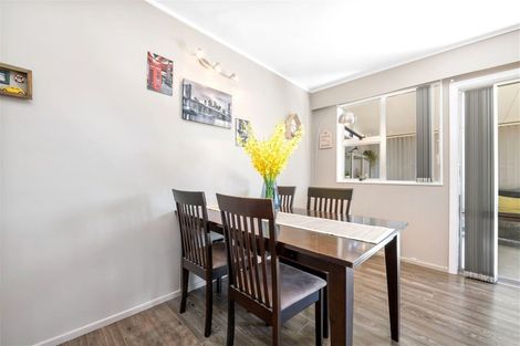 Photo of property in 1/7 Royal Arch Place, Rosehill, Papakura, 2113