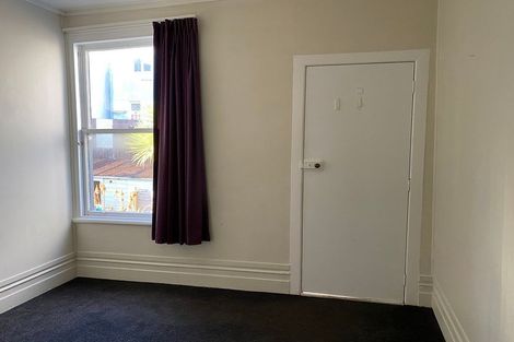Photo of property in 16 Austin Street, Mount Victoria, Wellington, 6011