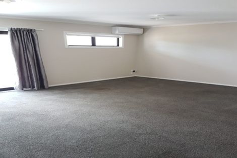 Photo of property in 1/16 May Street, Hamilton East, Hamilton, 3216