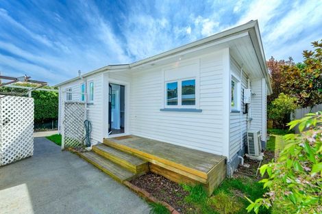 Photo of property in 44 Centaurus Road, Cashmere, Christchurch, 8022