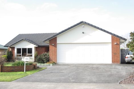 Photo of property in 17 Glen Cree Avenue, Rototuna, Hamilton, 3210