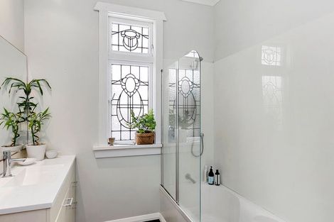 Photo of property in 30 Stoke Street, Newtown, Wellington, 6021