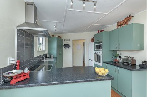 Photo of property in 174 Muhunoa Road West, Ohau, Levin, 5570