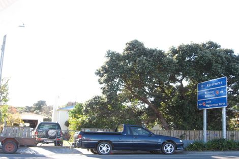 Photo of property in 282 Mill Road, Otaki, 5512