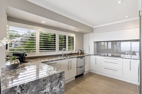 Photo of property in 161 Mellons Bay Road, Mellons Bay, Auckland, 2014