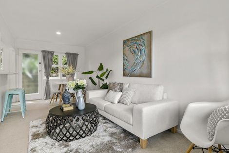 Photo of property in 4/5 Edgars Road, Westmere, Auckland, 1022