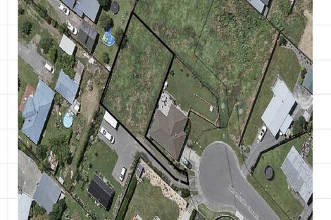 Photo of property in 11 Latham Stubbs Crescent, Waipawa, 4210