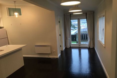 Photo of property in 9 Herald Terrace, Berhampore, Wellington, 6023