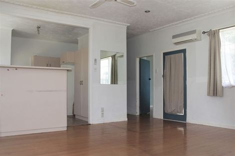 Photo of property in 5 Maxwell Avenue, Papatoetoe, Auckland, 2025