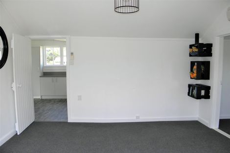 Photo of property in 4/4963 Waimate Highway, Glenavy, Waimate, 7980