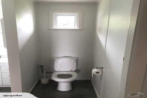 Photo of property in 8 Austin Place, Awapuni, Palmerston North, 4412