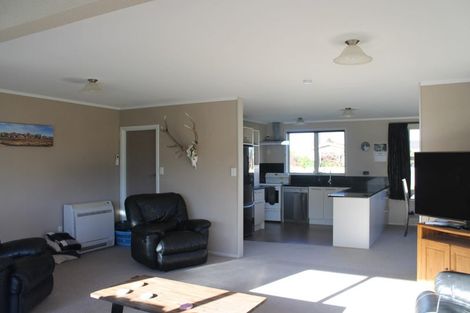 Photo of property in 51 Hillary Street, Winton, 9720