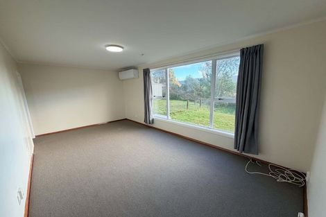 Photo of property in 3-5 York Place, Cannons Creek, Porirua, 5024