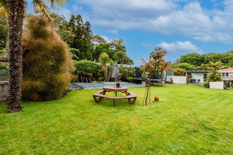 Photo of property in 243 State Highway 2, Clive, 4102