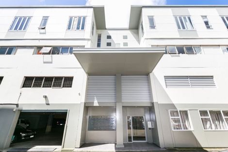 Photo of property in Dixonlane Apartments, 9/7 Feltex Lane, Te Aro, Wellington, 6011
