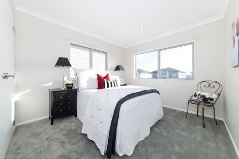Photo of property in 10 Sunshine Lane, Flat Bush, Auckland, 2019