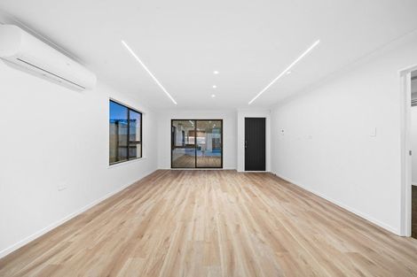 Photo of property in 29a Hywell Place, Manurewa, Auckland, 2102