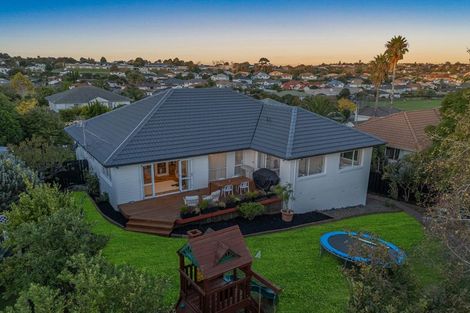 Photo of property in 3 Covina Place, Somerville, Auckland, 2014