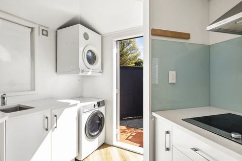 Photo of property in 2/23 Box Hill, Khandallah, Wellington, 6035