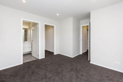 Photo of property in 22 Filmer Crescent, Wallaceville, Upper Hutt, 5018