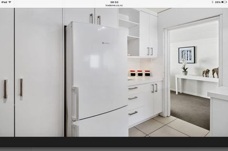 Photo of property in 92b Aikmans Road, Merivale, Christchurch, 8014