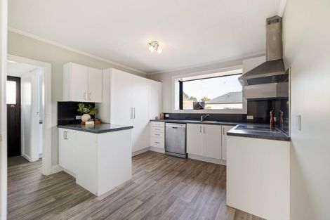 Photo of property in 10 Pages Road, Linwood, Christchurch, 8062