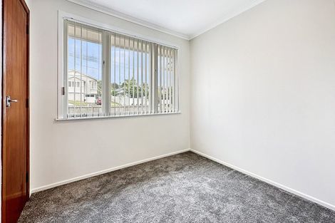 Photo of property in 29 Levonia Street, Morningside, Auckland, 1022