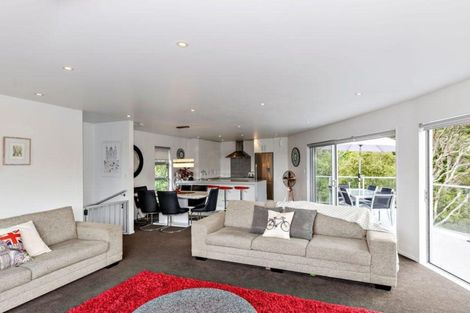 Photo of property in 96 Victory Road, Laingholm, Auckland, 0604
