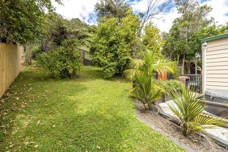 Photo of property in 12 Okoka Road, Omiha, Waiheke Island, 1081