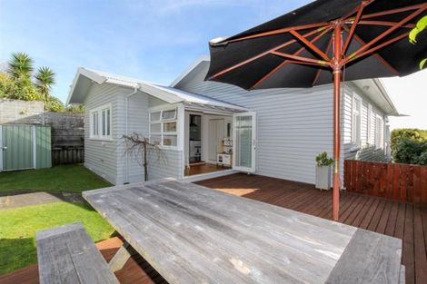 Photo of property in 145 Clawton Street, Westown, New Plymouth, 4310