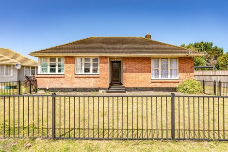 Photo of property in 5 Deem Place, Tawhero, Whanganui, 4501