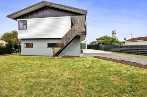 Photo of property in 35 Collins Street, Hawera, 4610