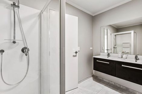 Photo of property in 7/6 Onekiritea Road, Hobsonville, Auckland, 0616