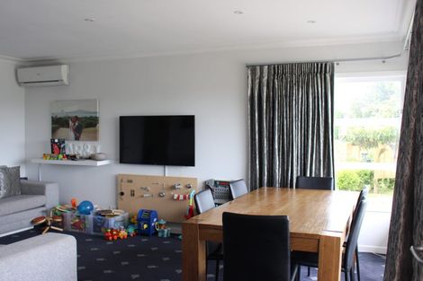 Photo of property in 2/12 Belle Vue Avenue, Northcote Point, Auckland, 0627